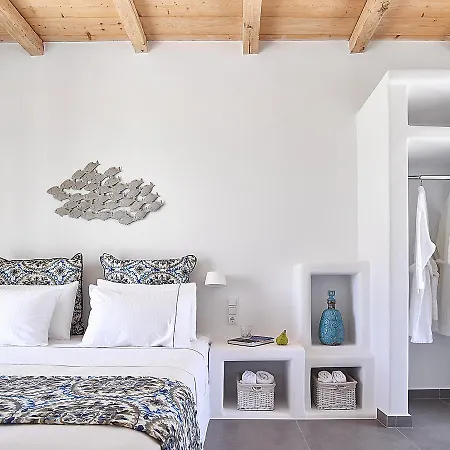 Lithos Luxury Rooms (Adults Only) Adamantas  Exterior photo